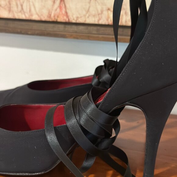 YSL Vintage Heels with Ankle Strap - Picture 4 of 6